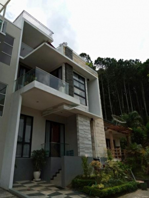 Villa Valencia (M29)